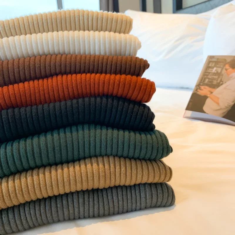 Céleste Slim Ribbed Turtleneck