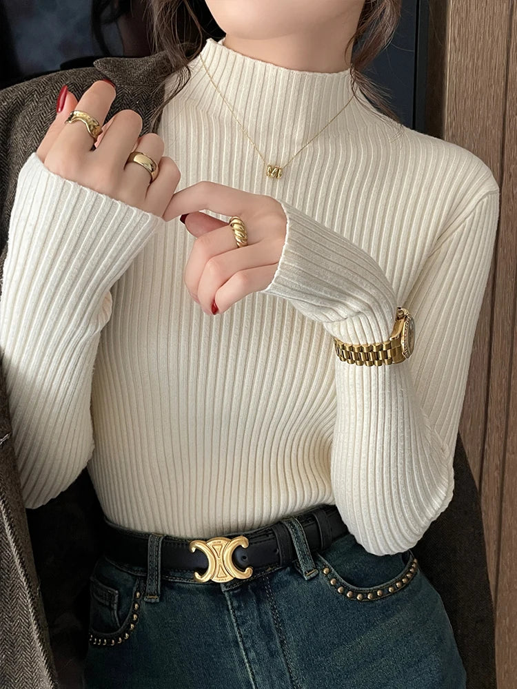 Céleste Slim Ribbed Turtleneck