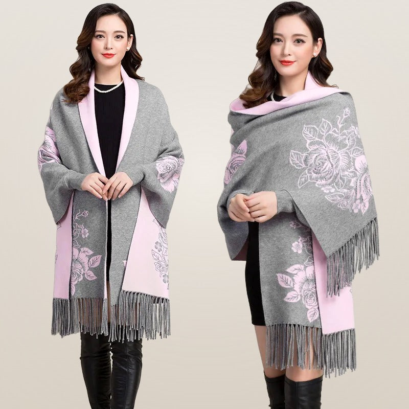 Isabeau poncho in grey, front and back